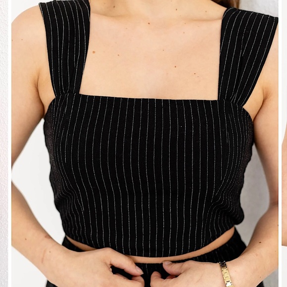 Pin striped tank - Picture 1 of 7